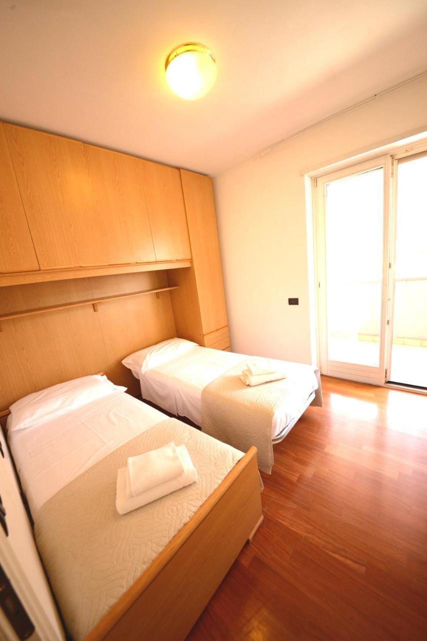 The Nest Apartment Riva del Garda Luaran gambar